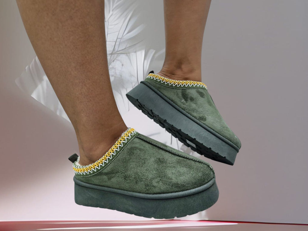 UGGS Comfy Shoe (2507)